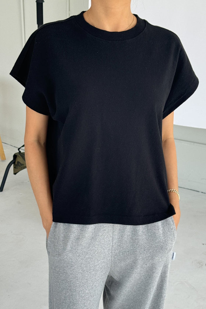 Jeanne Tee