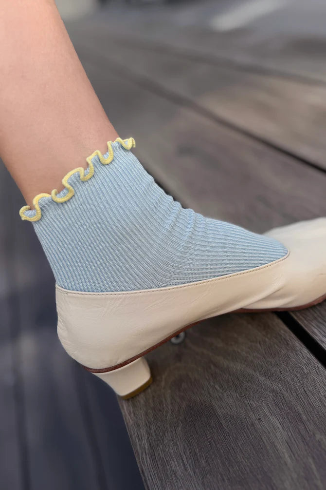 The Petite Ruffled Modal Socks