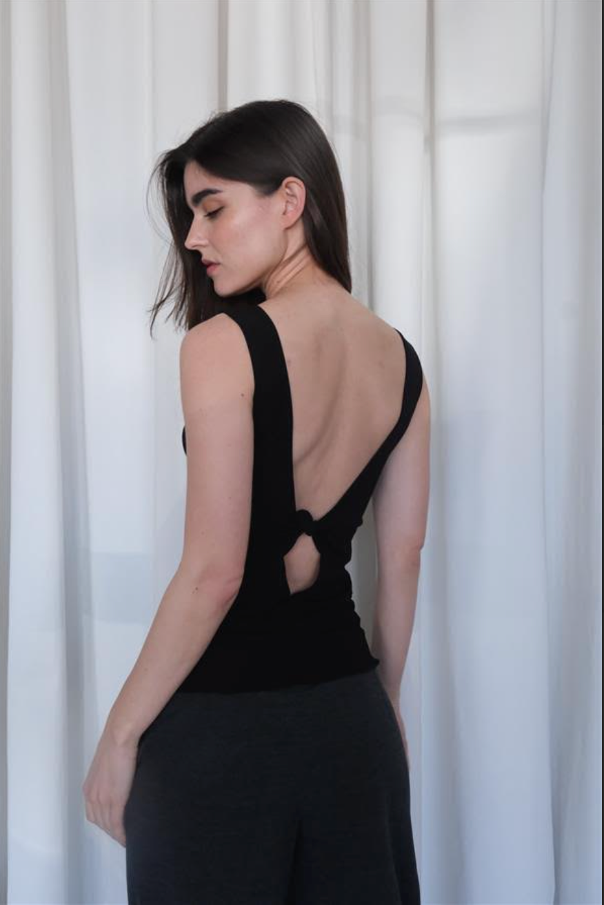 Roman Top