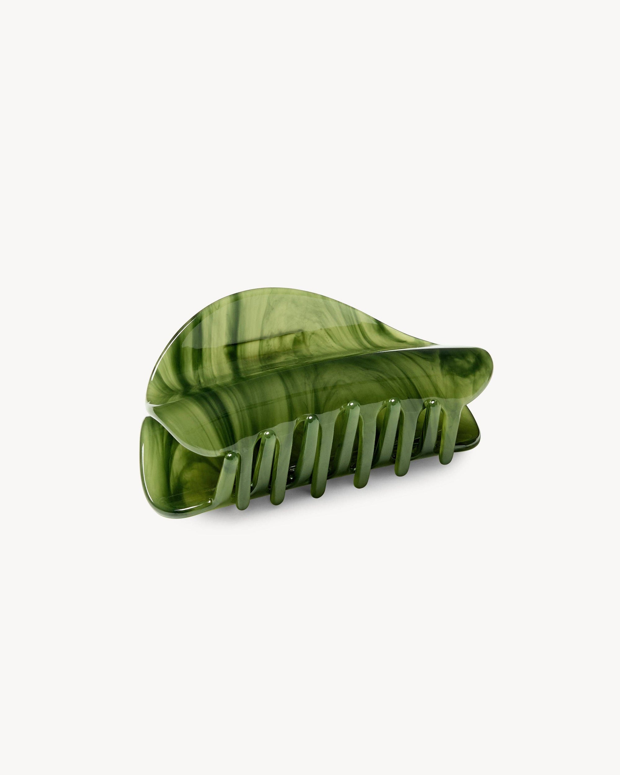 Crescent Claw